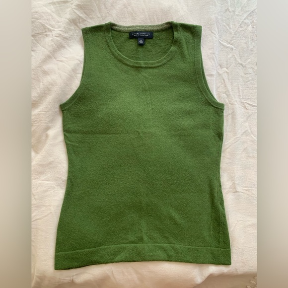 Banana Republic - Sweater Vest Wool/Cashmere - size XS - Green - Picture 1 of 6
